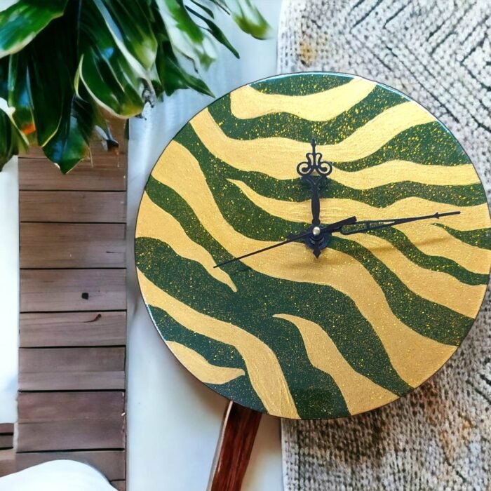 Black and Sparkling Green Wild Clock