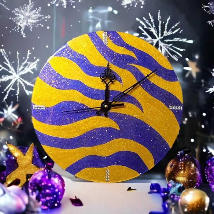 PURPLE-Sparkling-GOLD4.jpg Purple Gold Jaguar Pattern Clock