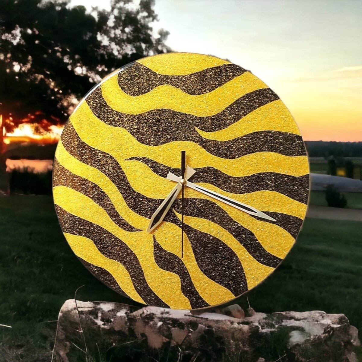 Black & Gold Afrikaans Sebras Clock