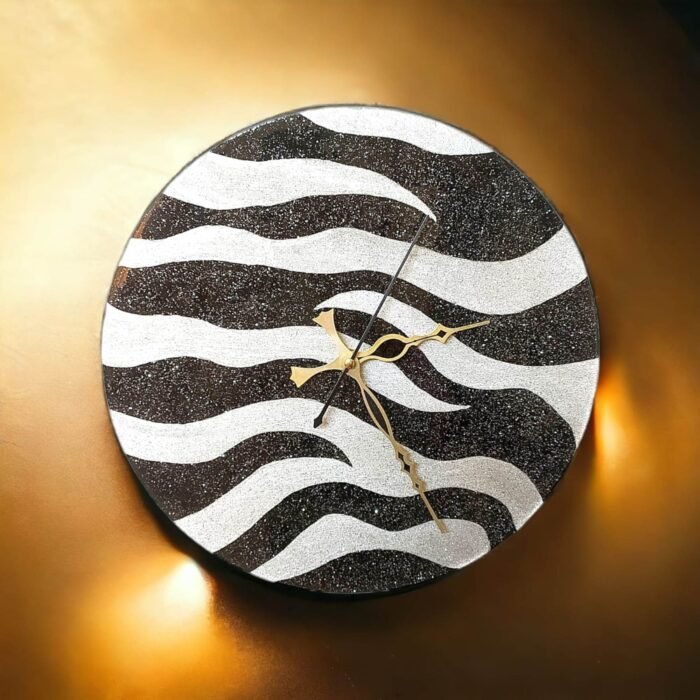 Sparkling-BLACK-SILVER1.jpg Sparkling Serengeti Zebra Clock