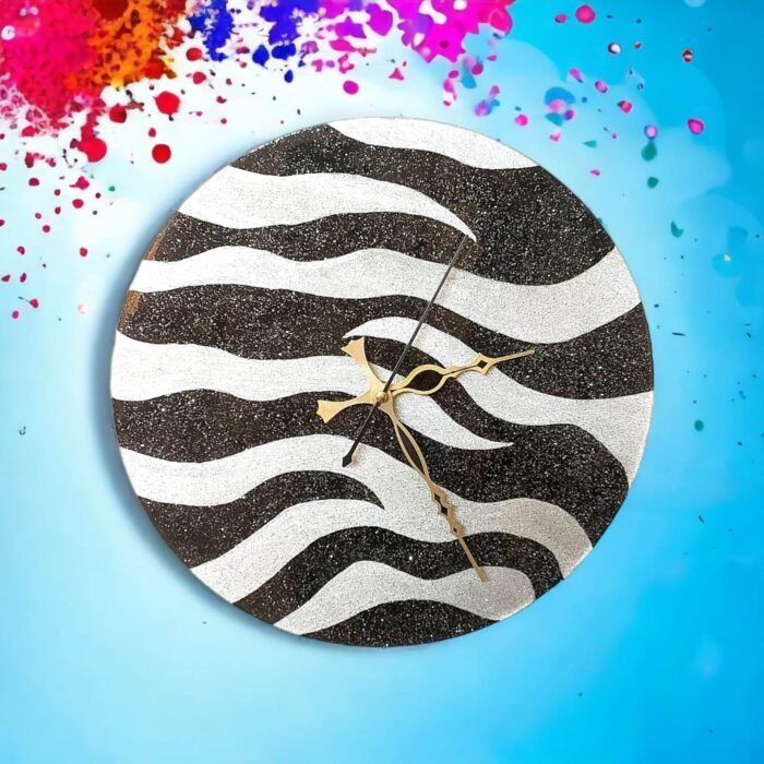 Sparkling-BLACK-SILVER3.jpg Sparkling Serengeti Zebra Clock