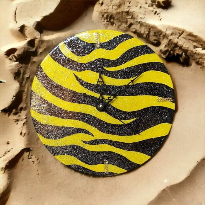 Sparkling-YELLOW-BLACK5.jpg Punda Milia Wild Clock