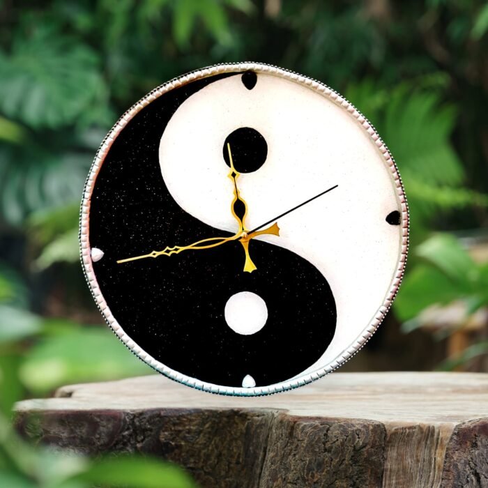 balance in harmony3 Balance and Harmony Yin-Yang Clock